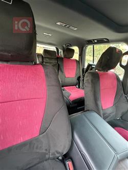 تۆیۆتا لاند کروزەر